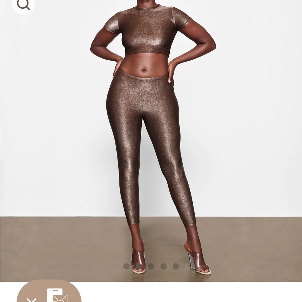 Skims shimmer legging and crop top